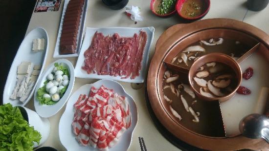 Xiangcao Xiangcao Yunnan Yuanshengtai Hot Pot